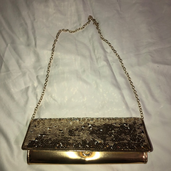 ALDO Gold Sequins Clutch NEW WITH LABEL - Picture 2 of 7